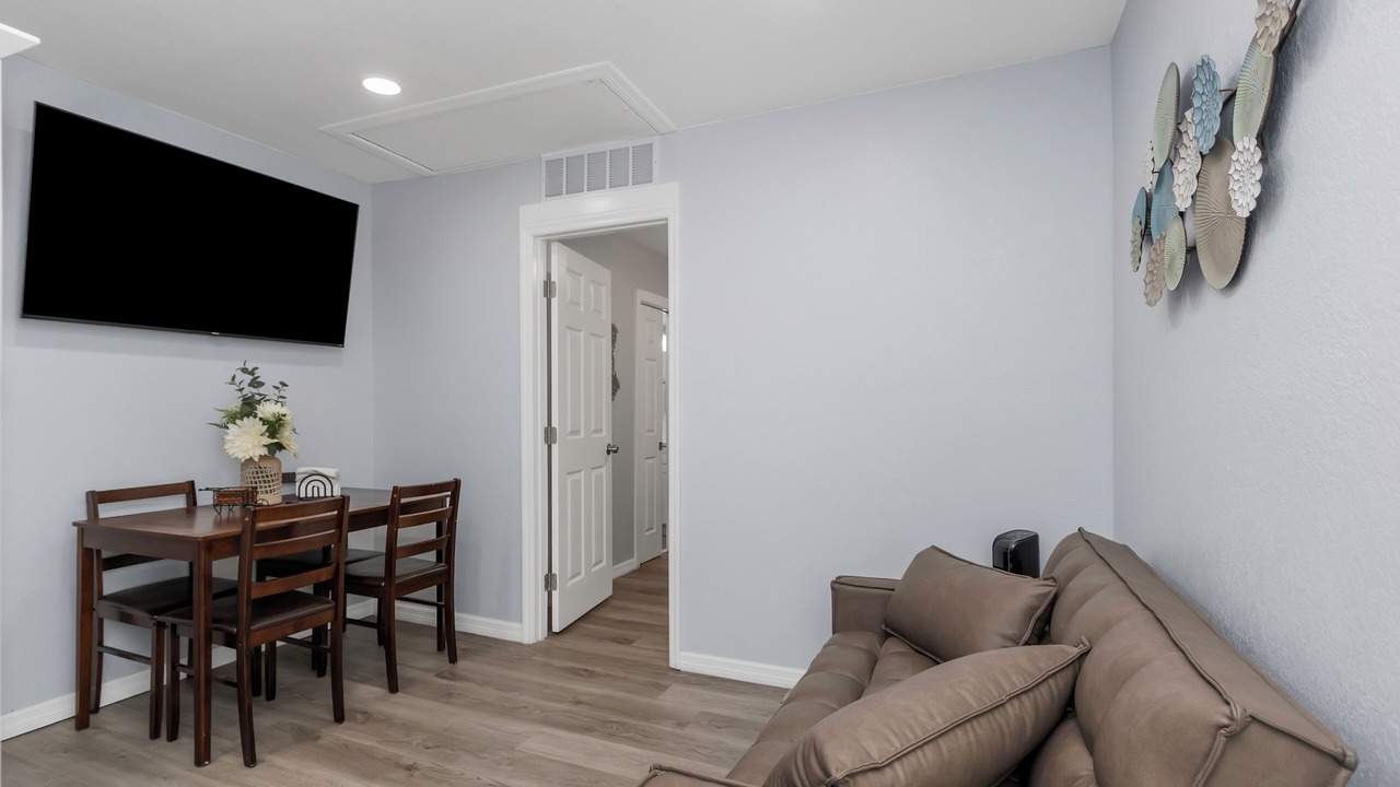 Photo of Livingroom in Pinellas Park