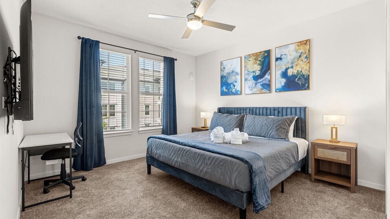 Photo of Bedroom in Winter Garden