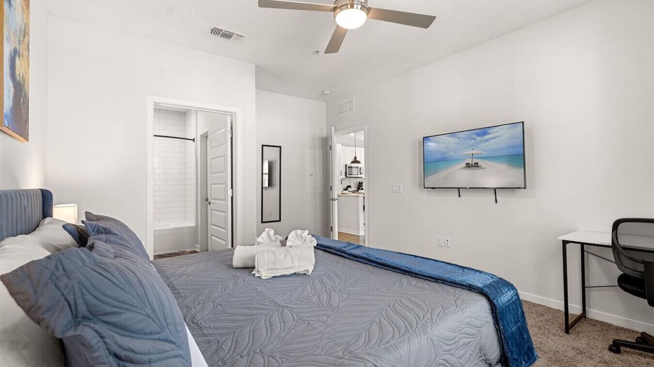 Photo of Bedroom in Winter Garden