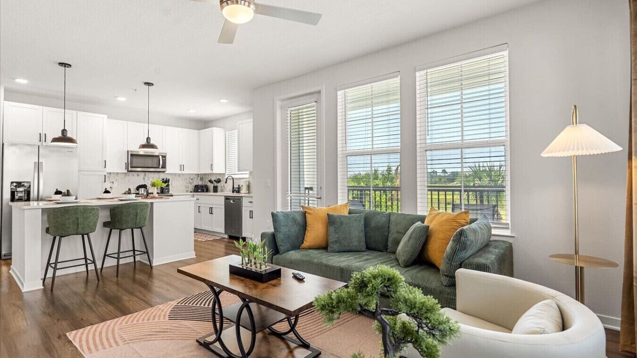 Photo of Livingroom in Winter Garden