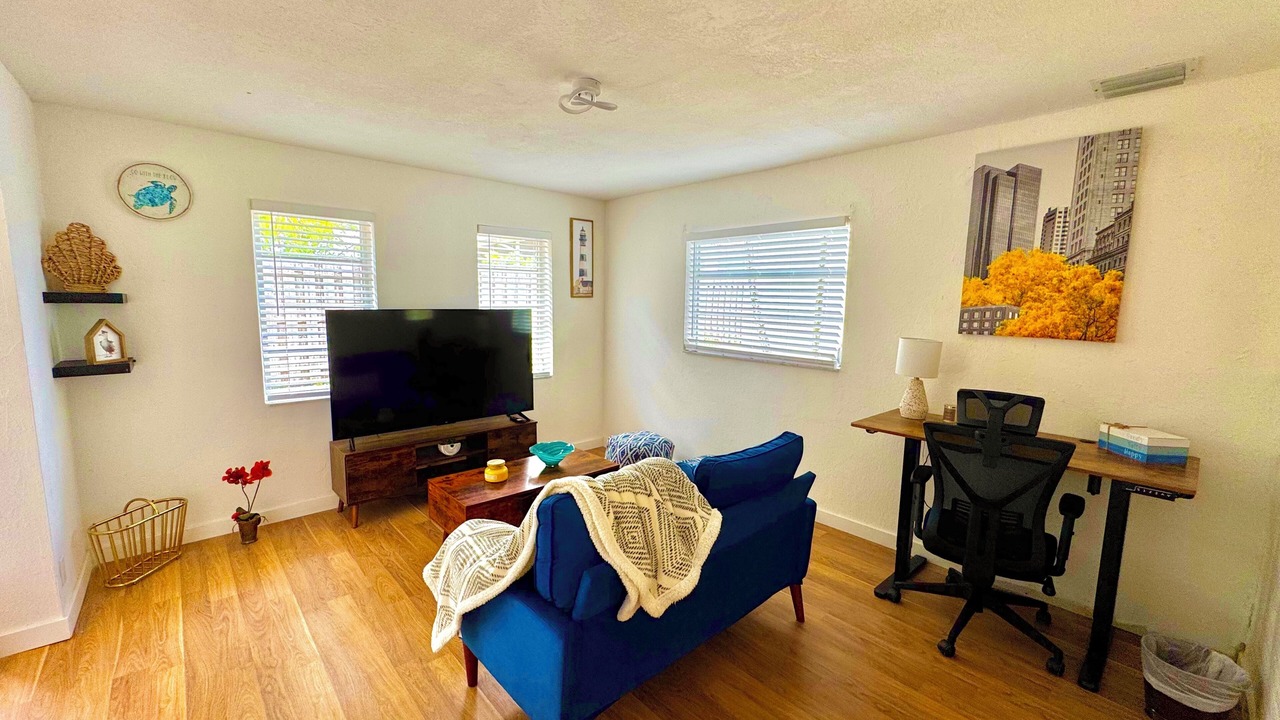 Photo of Livingroom in Sunset