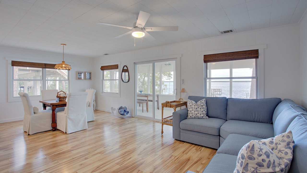 Photo of Bedroom in Ochlockonee Bay