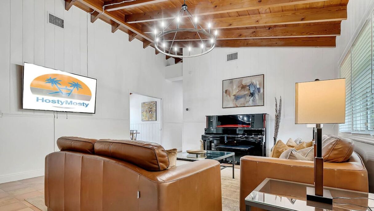 Photo of Livingroom in Little Havana