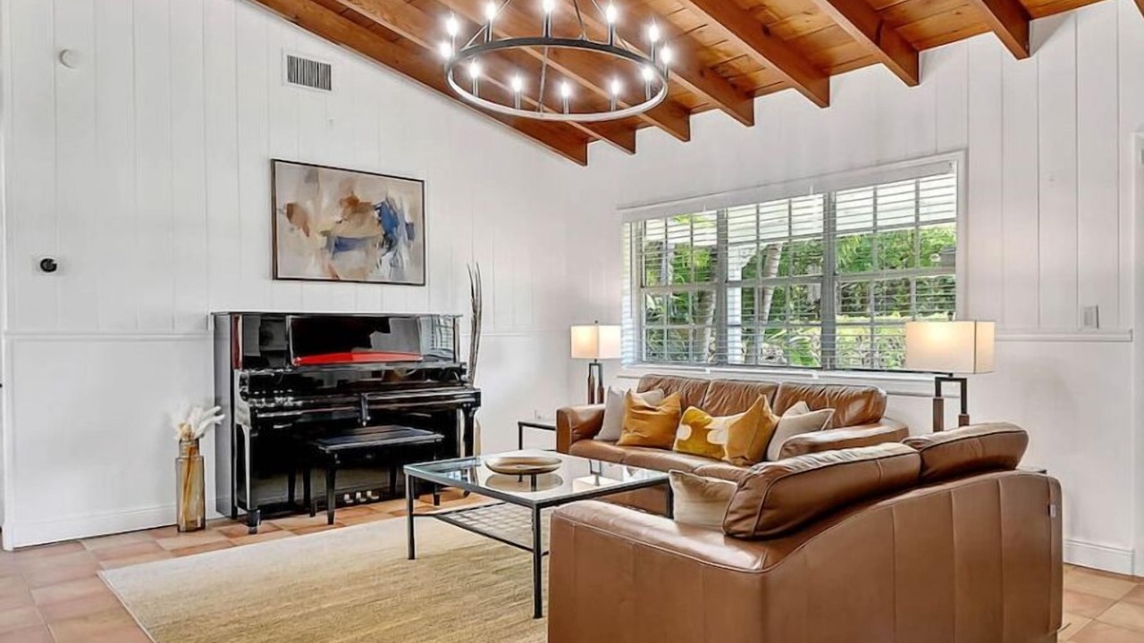 Photo of Livingroom in Little Havana