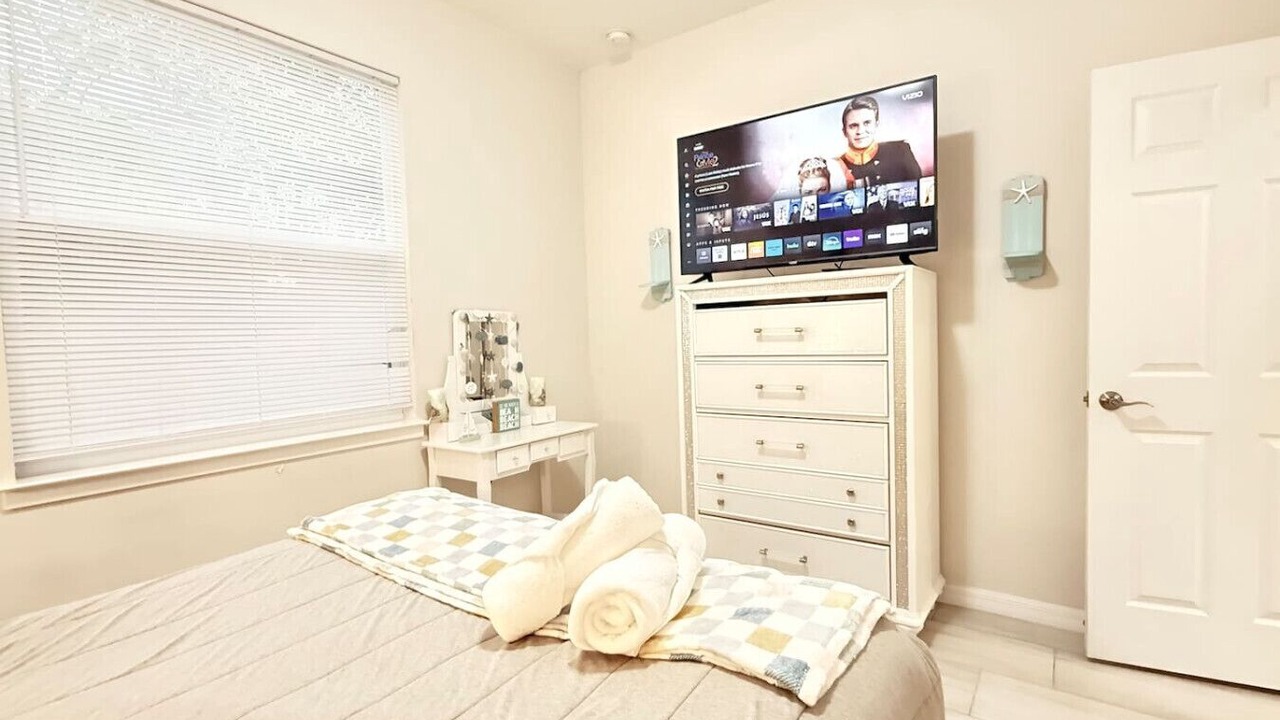 Photo of Bedroom in Taft