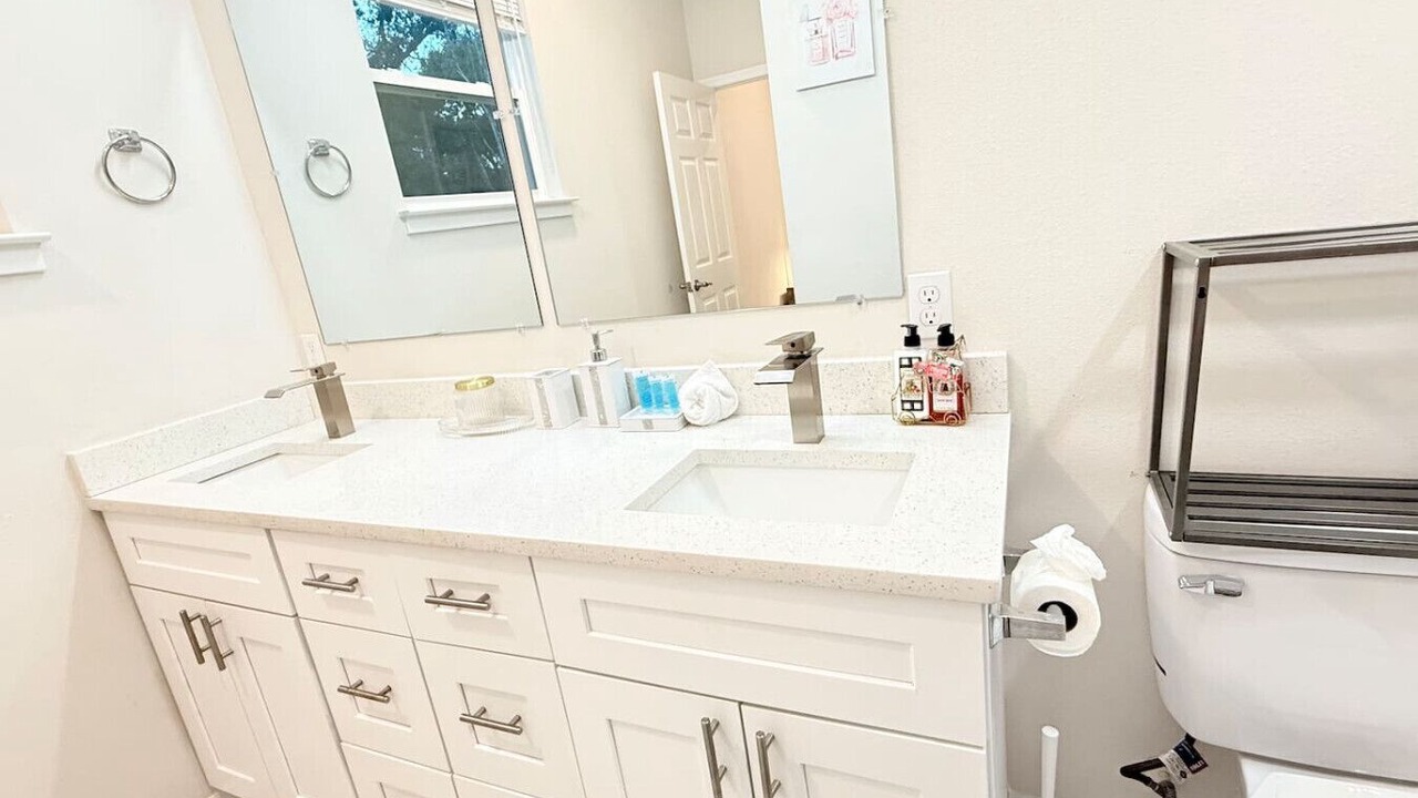 Photo of Bathroom in Taft