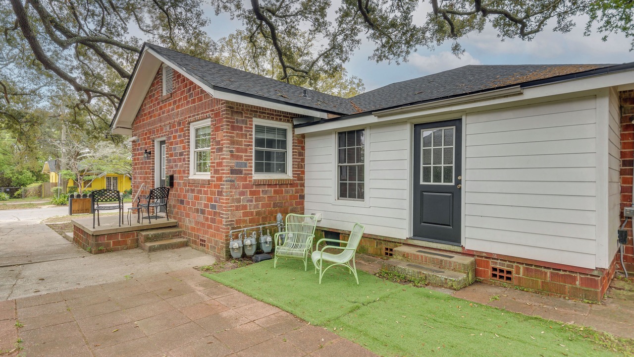 Photo of Outdoor in East Hill