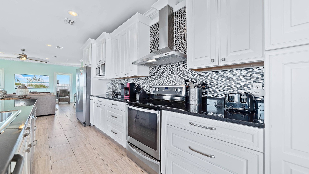 Photo of Kitchen in Surf Side Shores
