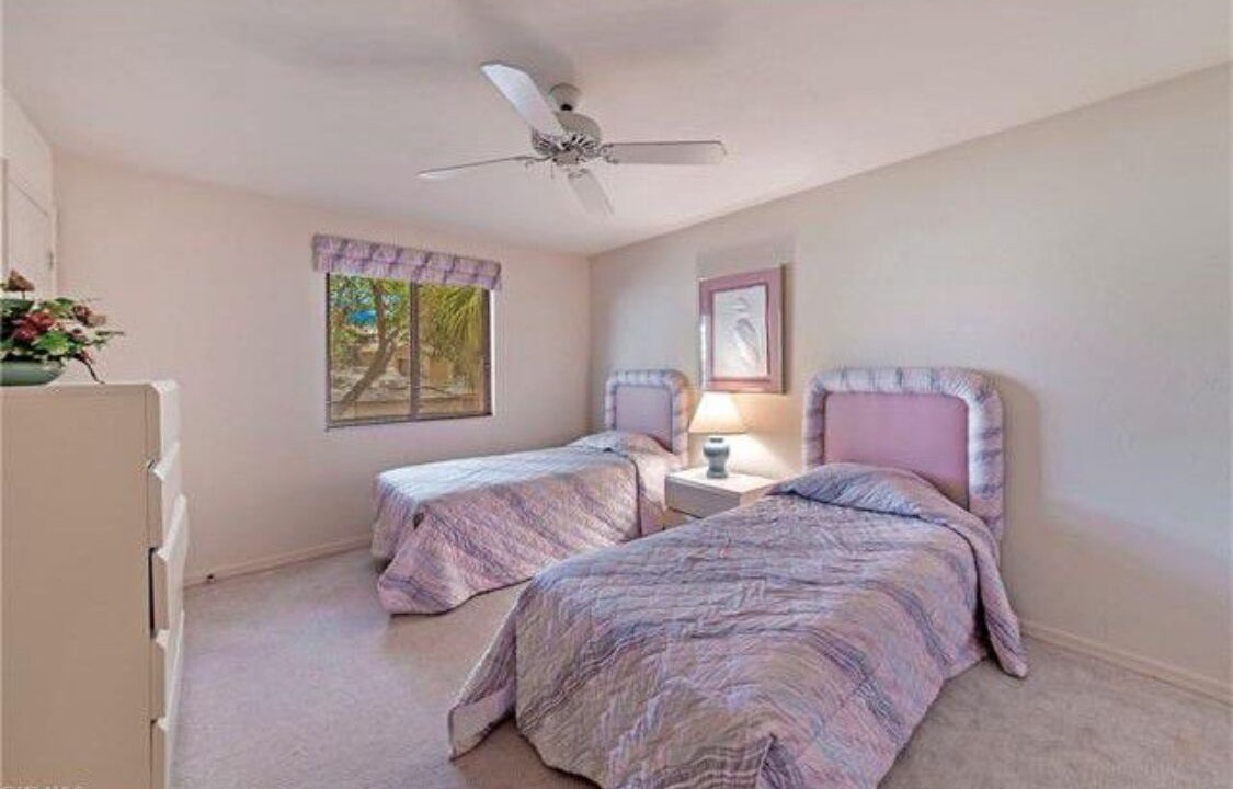 Photo of Bedroom in Burning Tree