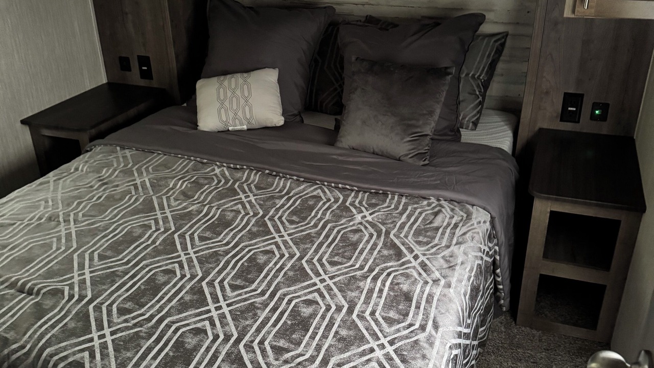 Photo of Bedroom in Alabama Grove Terrace