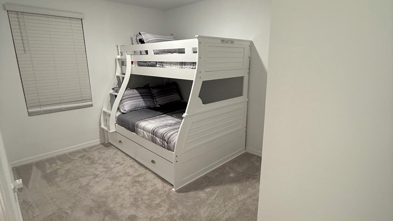Photo of Bedroom in Poinciana