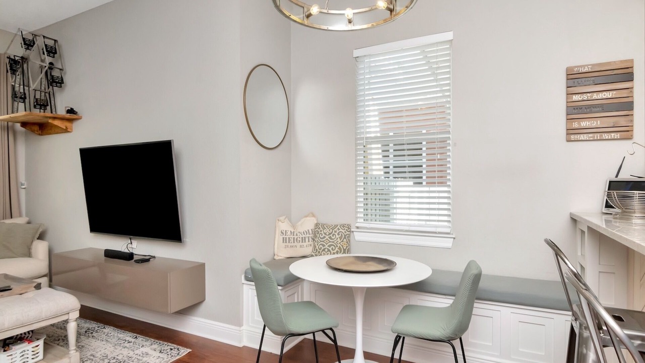 Photo of Livingroom in Old Seminole Heights