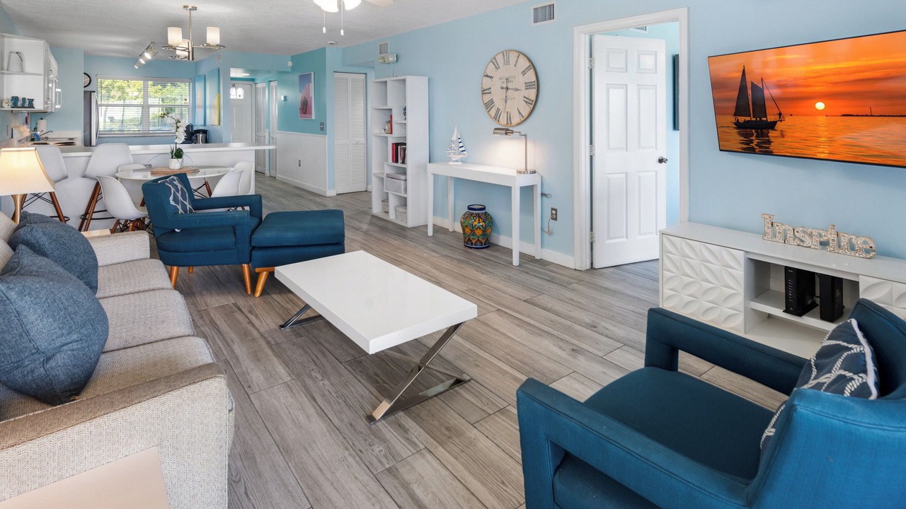 Photo of Livingroom in Midtown