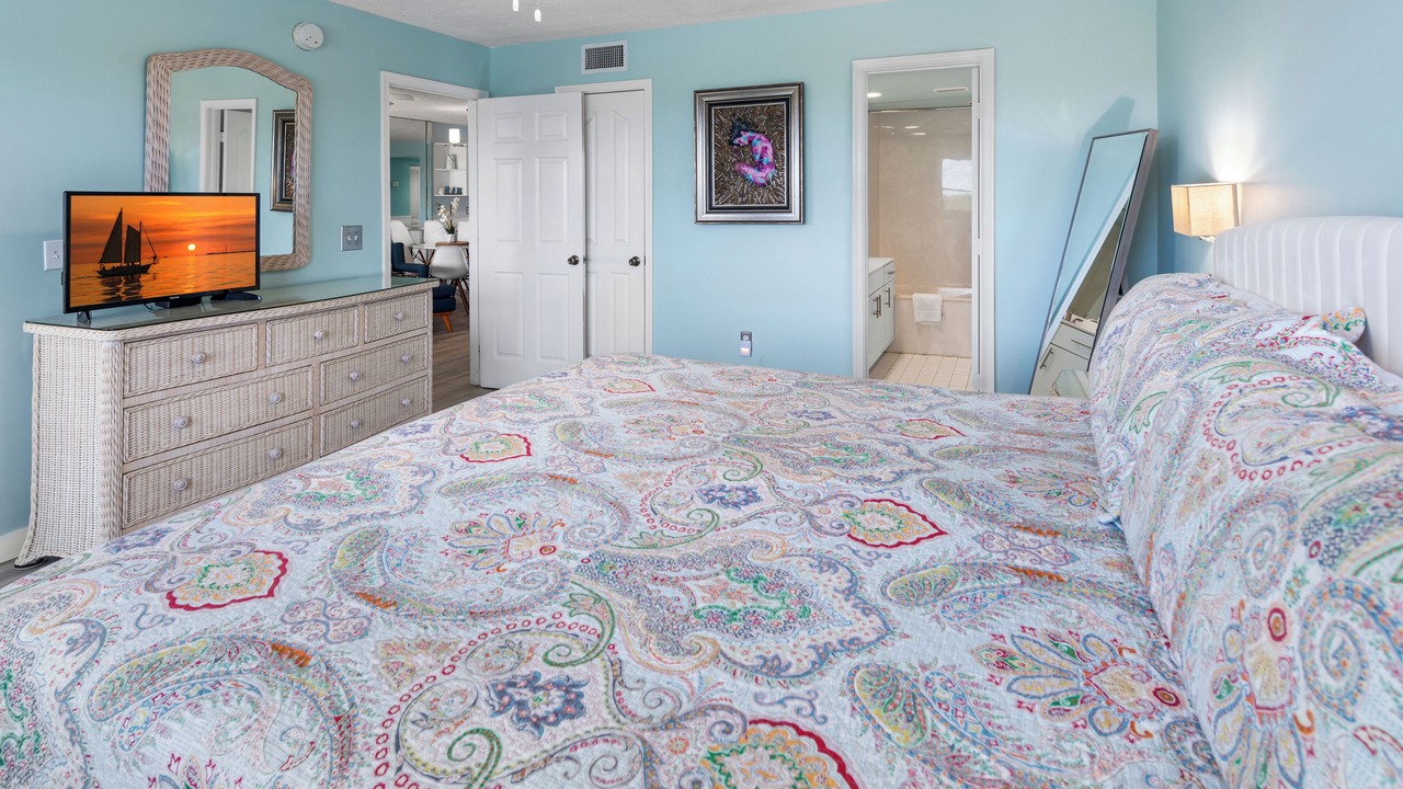 Photo of Bedroom in Midtown