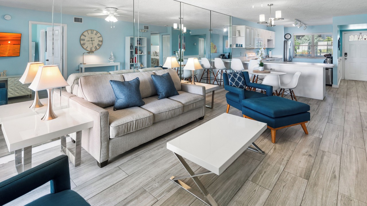 Photo of Livingroom in Midtown