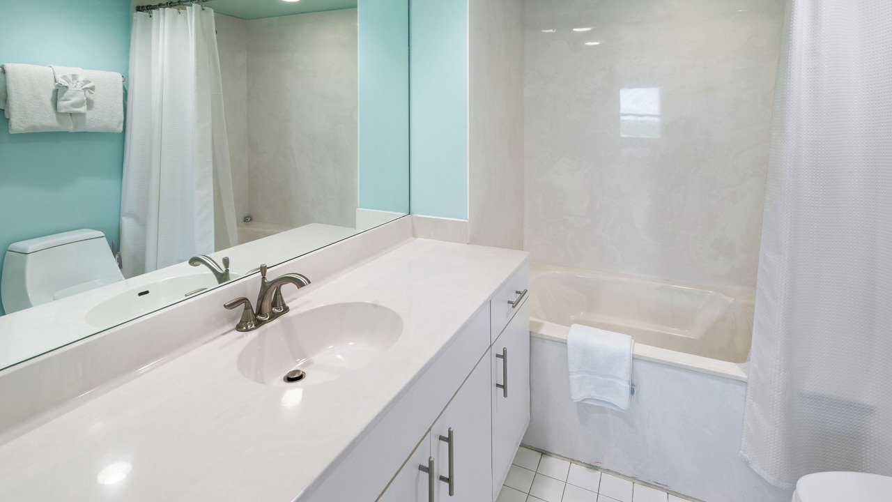 Photo of Bathroom in Midtown