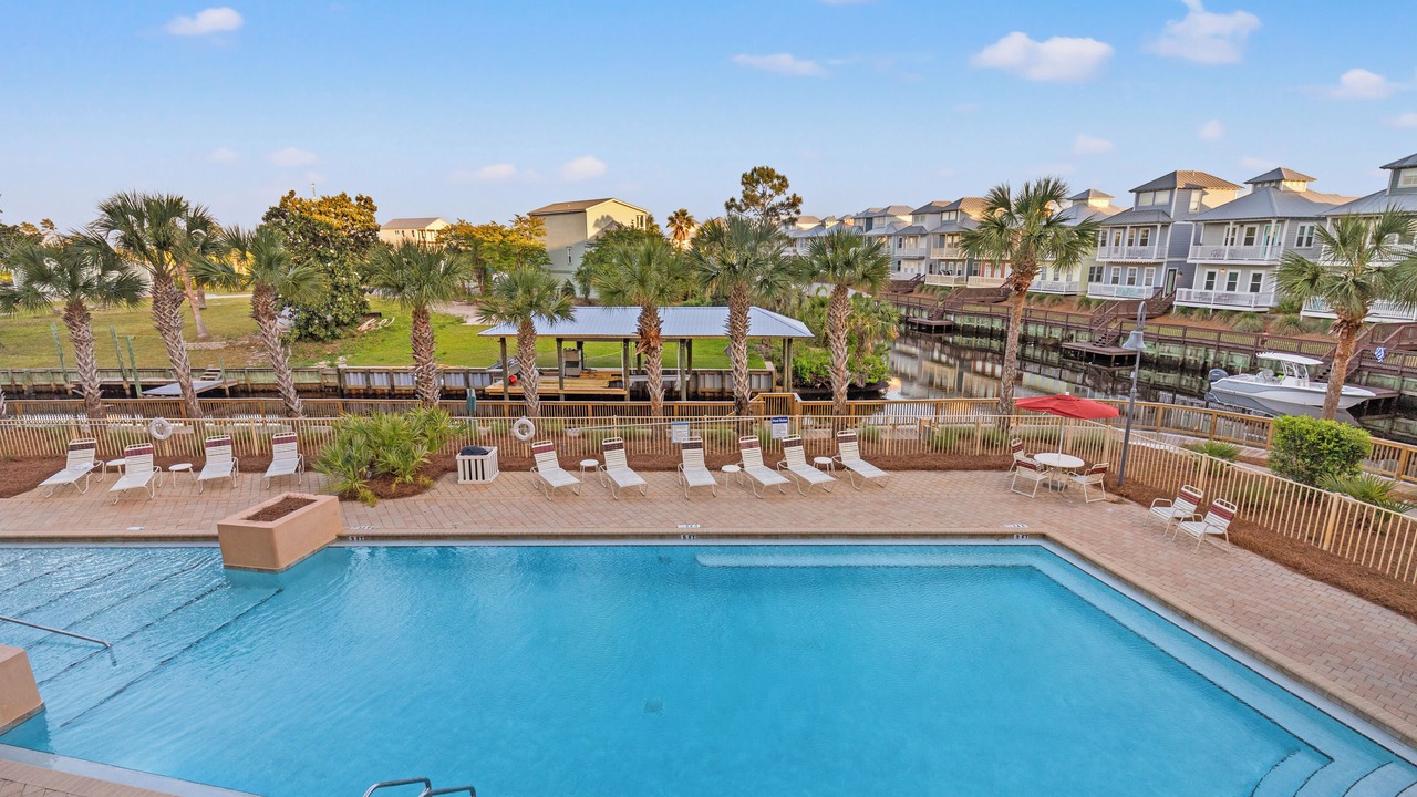 Photo of Patio Balcony in Waterside Village