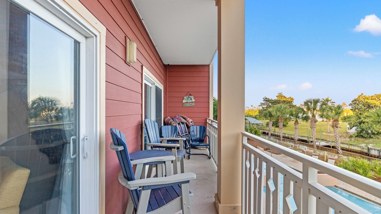 Photo of Patio Balcony in Waterside Village