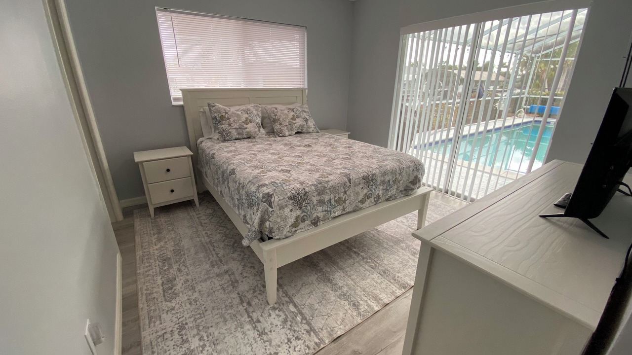 Photo of Bedroom in Lochmoor Waterway Estates