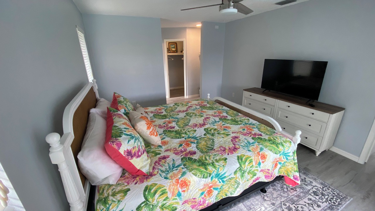 Photo of Bedroom in Lochmoor Waterway Estates