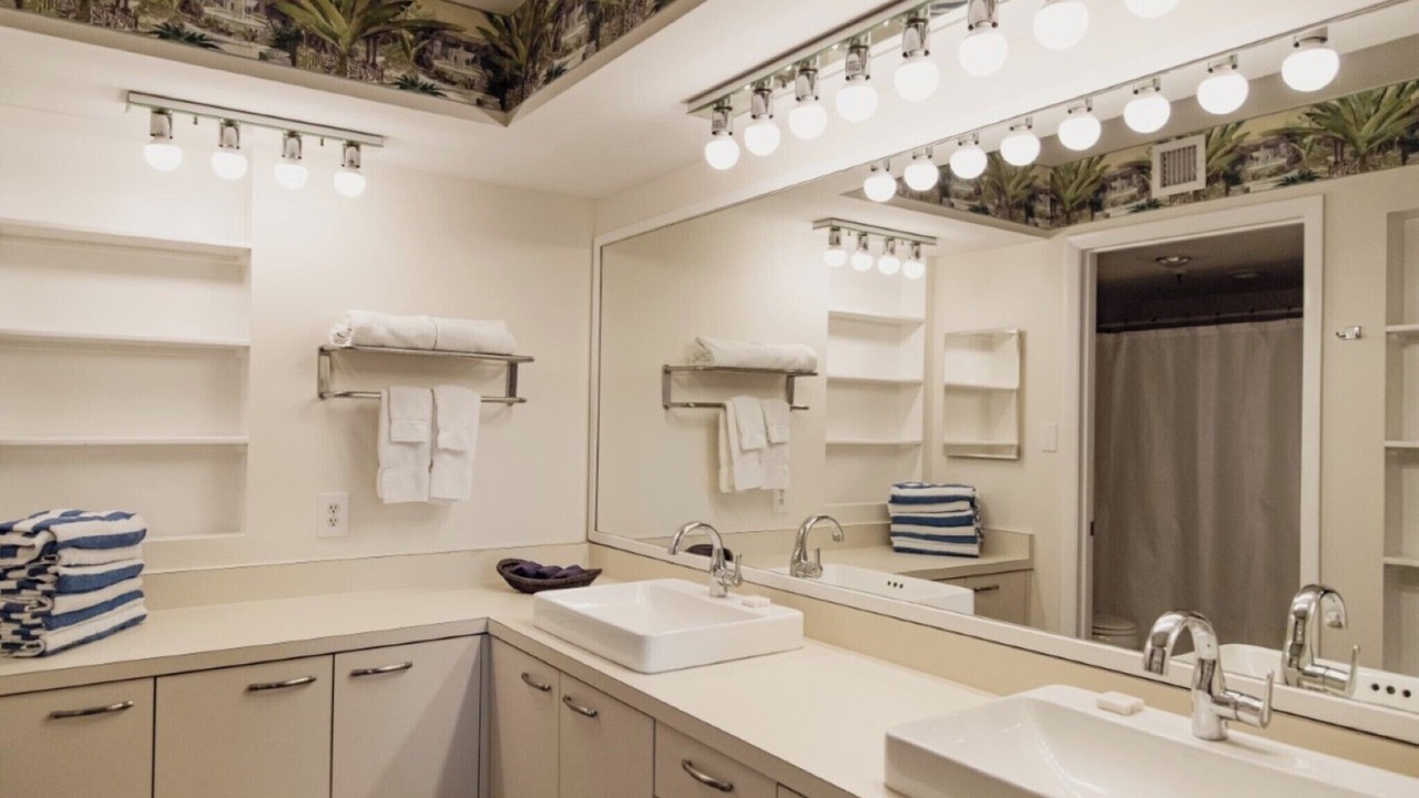 Photo of Bathroom in Longboat Key