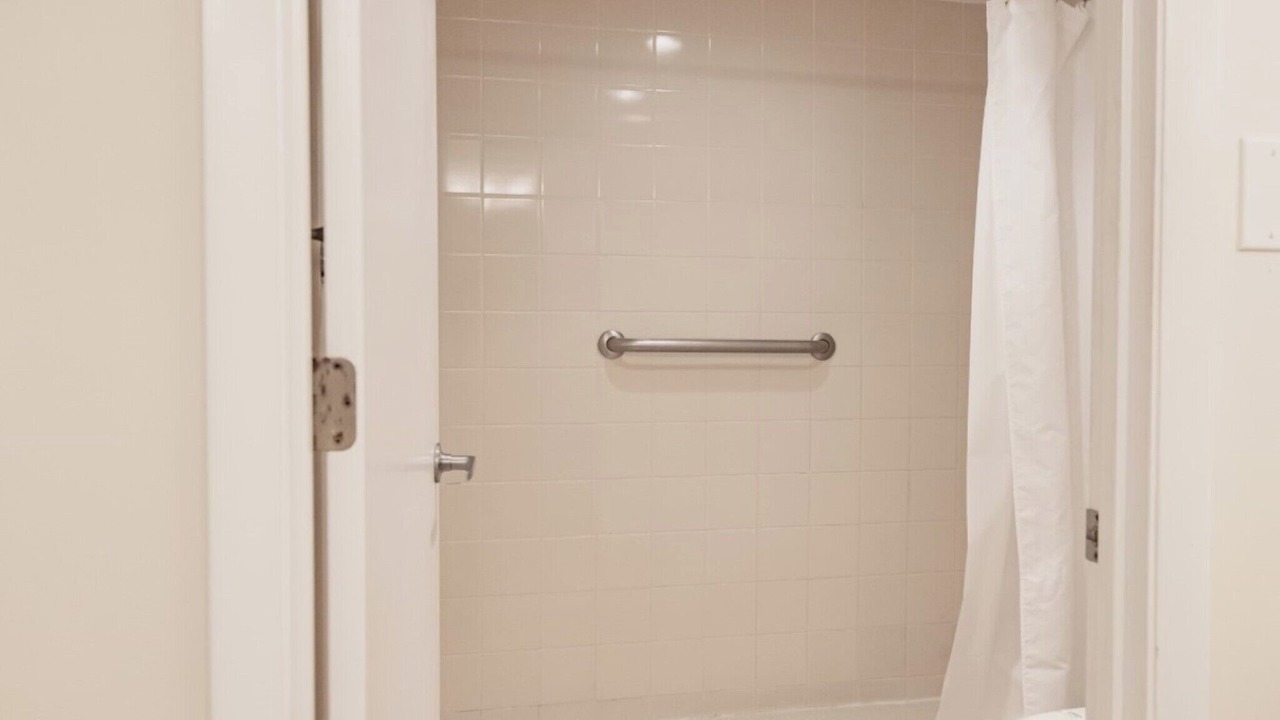 Photo of Bathroom in Longboat Key