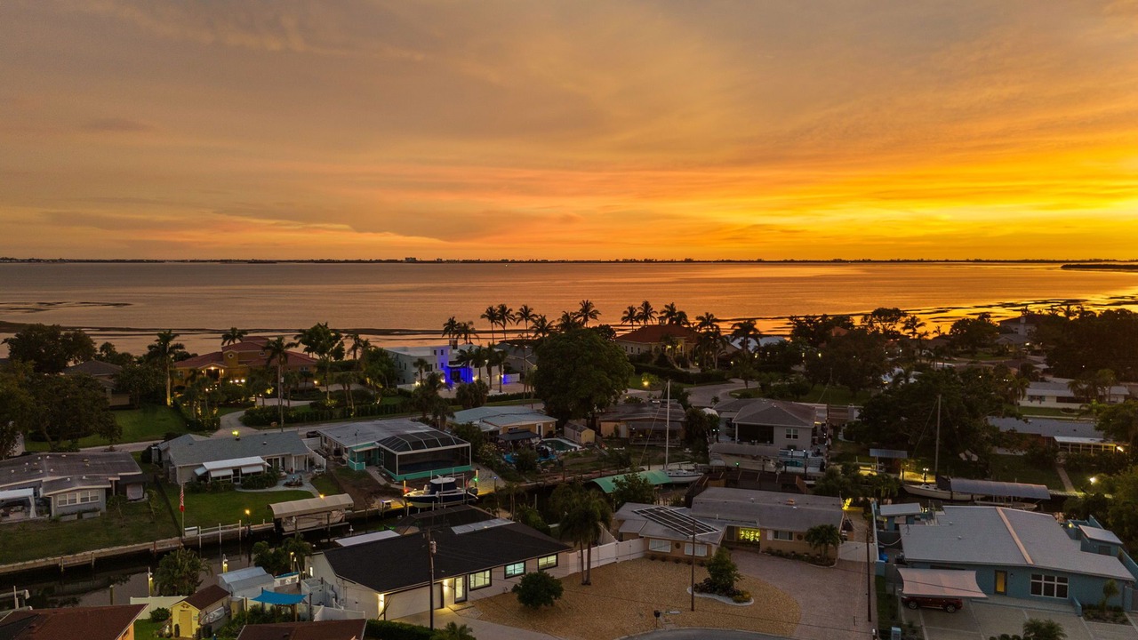 Photo of Outdoor in Bayshore Gardens