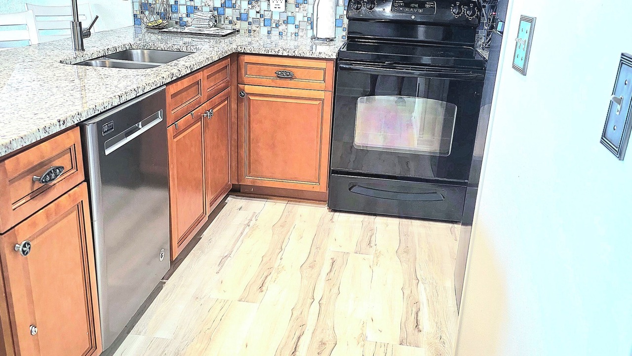 Photo of Kitchen in Brush - Stewarts