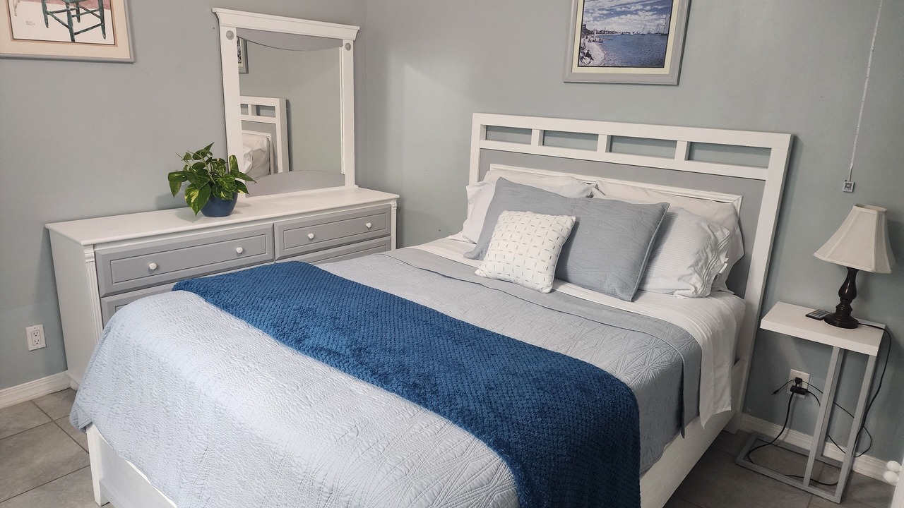 Photo of Bedroom in Greenacres
