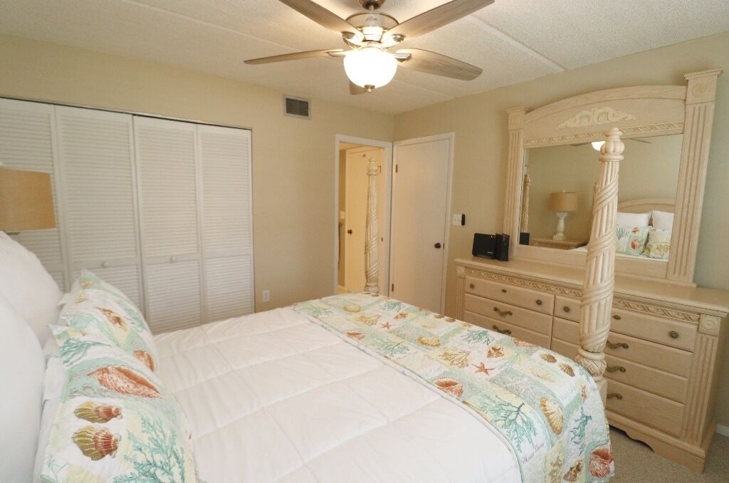 Photo of Bedroom in Glenwood