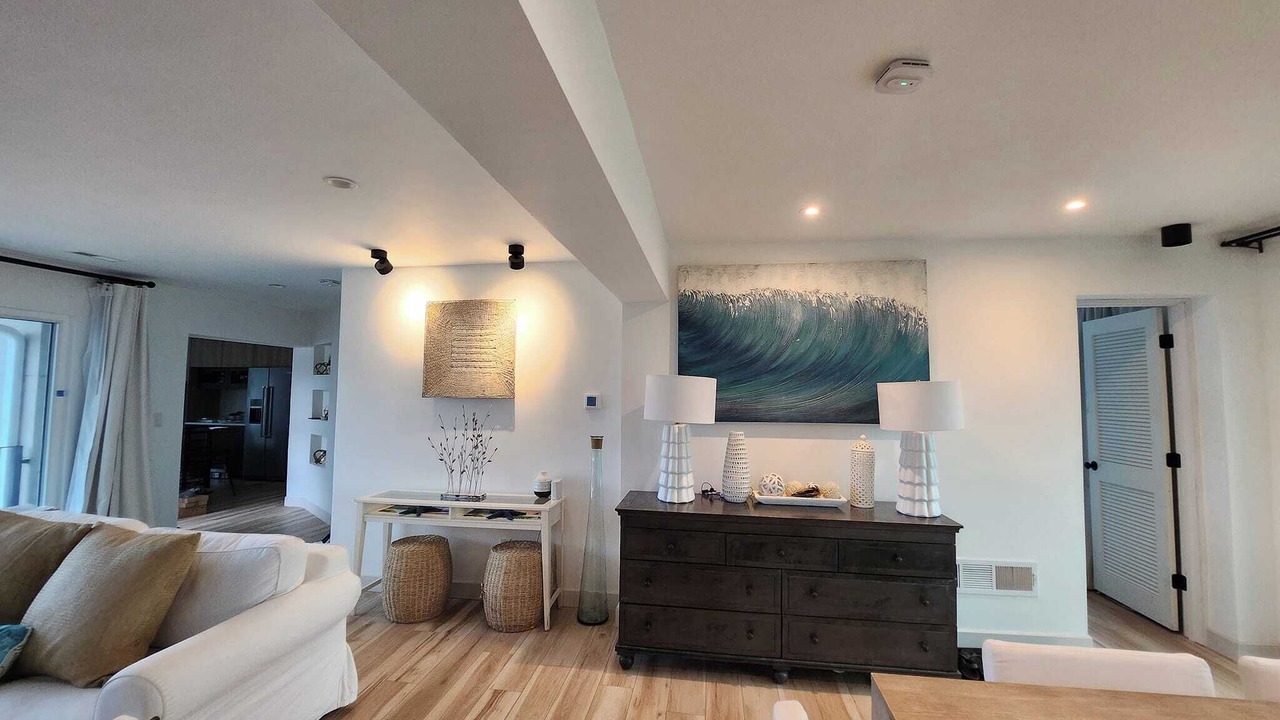 Photo of Livingroom in River Ridge Estates