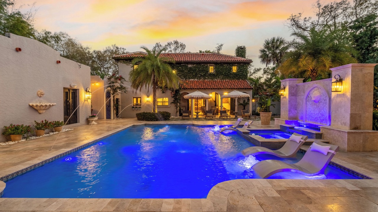 Photo of Outdoor in Indian Beach Sapphire Shores