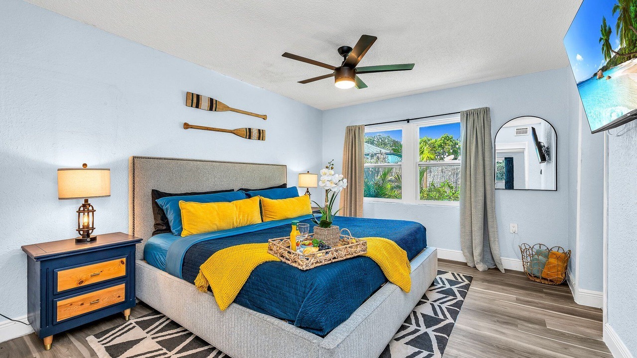 Photo of Bedroom in Riviera Beach