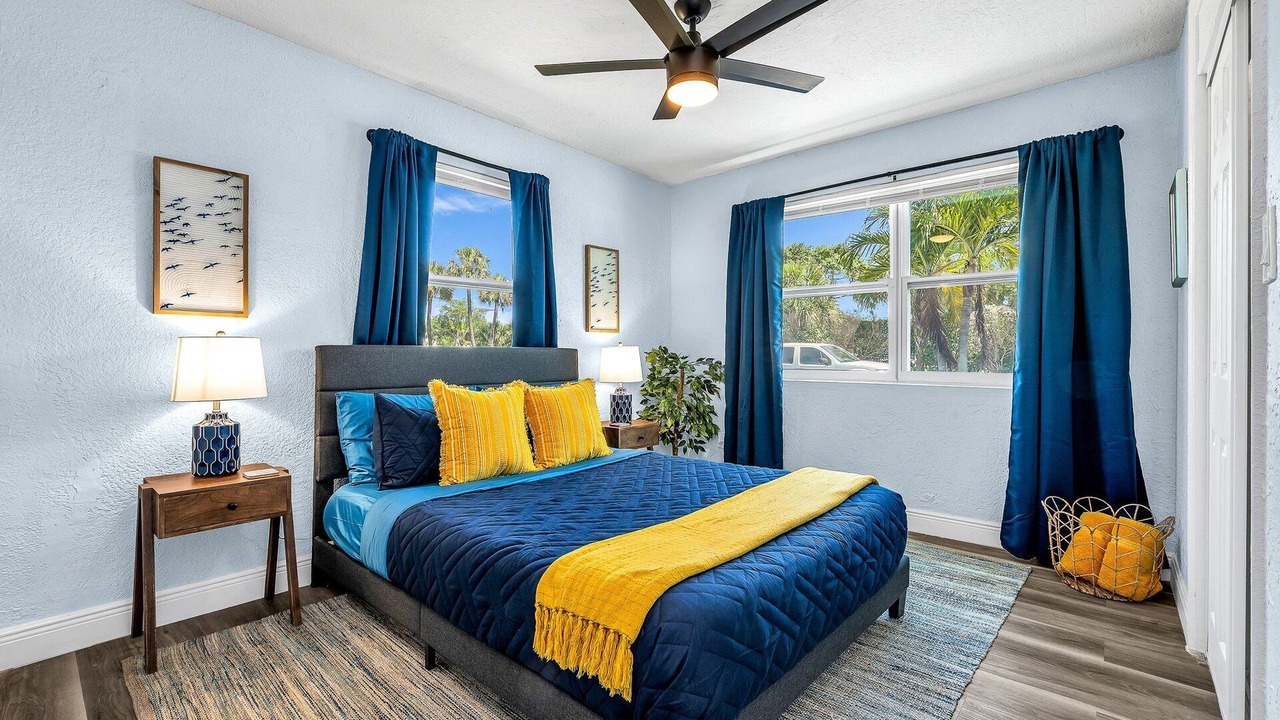 Photo of Bedroom in Riviera Beach