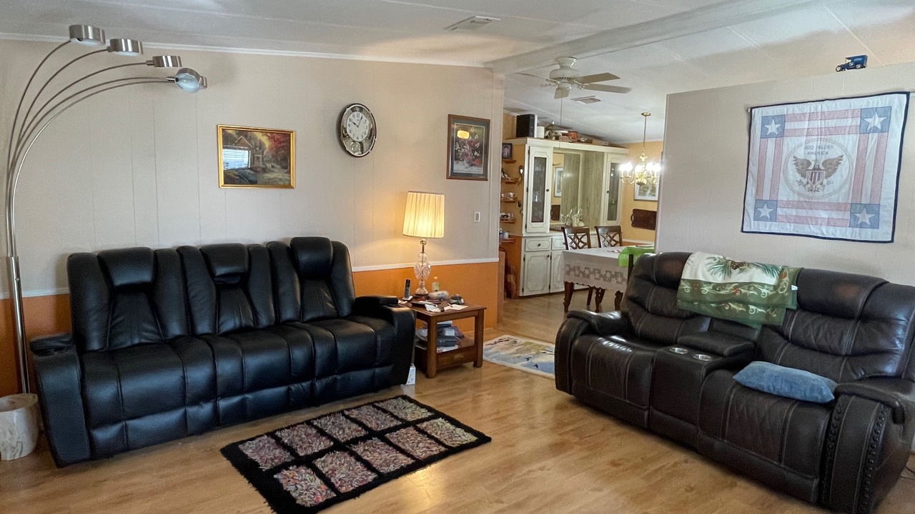 Photo of Livingroom in Wildwood