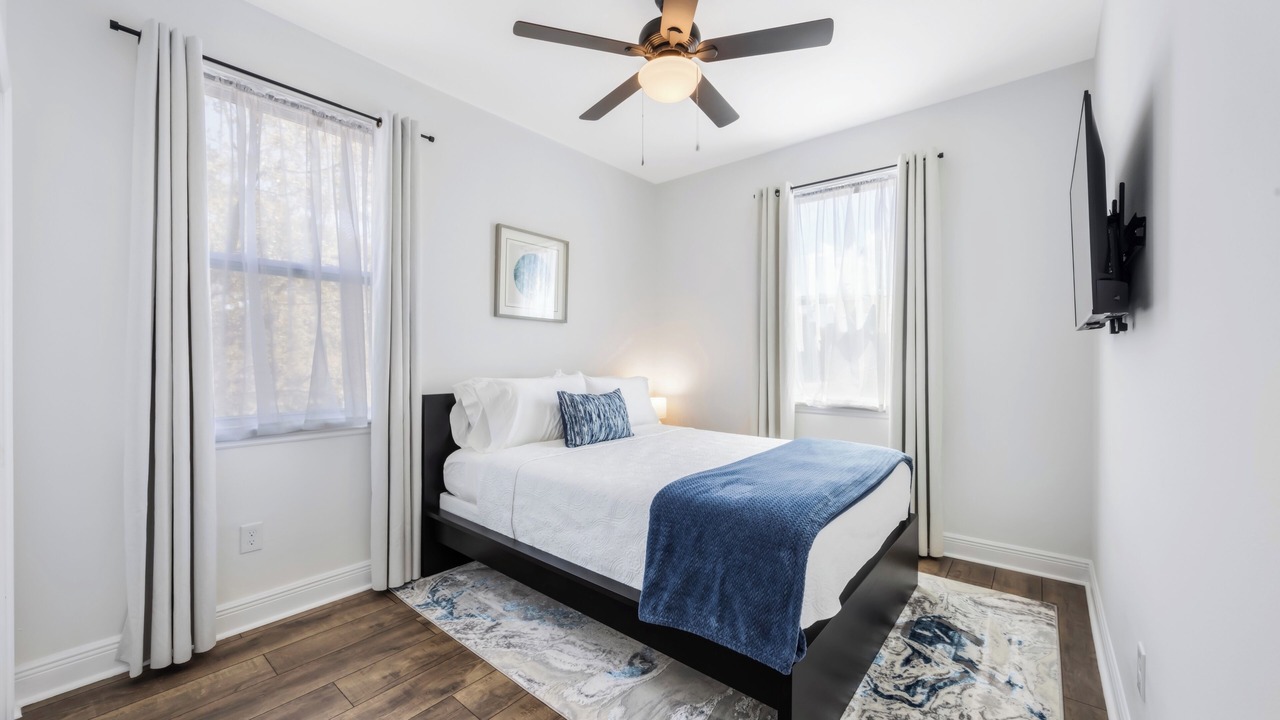 Photo of Bedroom in Tarpon Springs