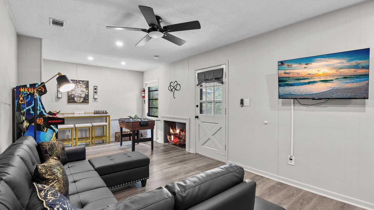 Photo of Livingroom in Gainesville