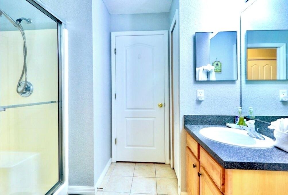 Photo of Bathroom in Silver Creek
