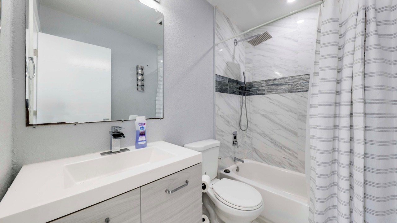 Photo of Bathroom in Little Ranches