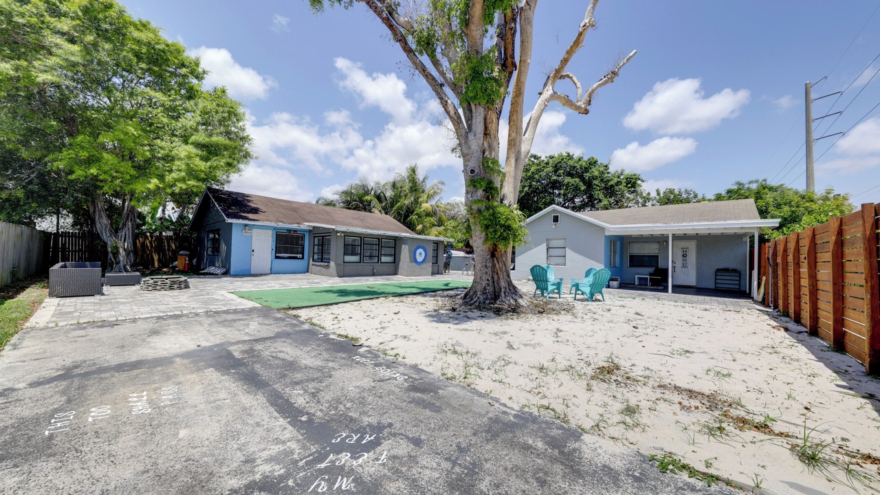 Photo of Outdoor in Little Ranches