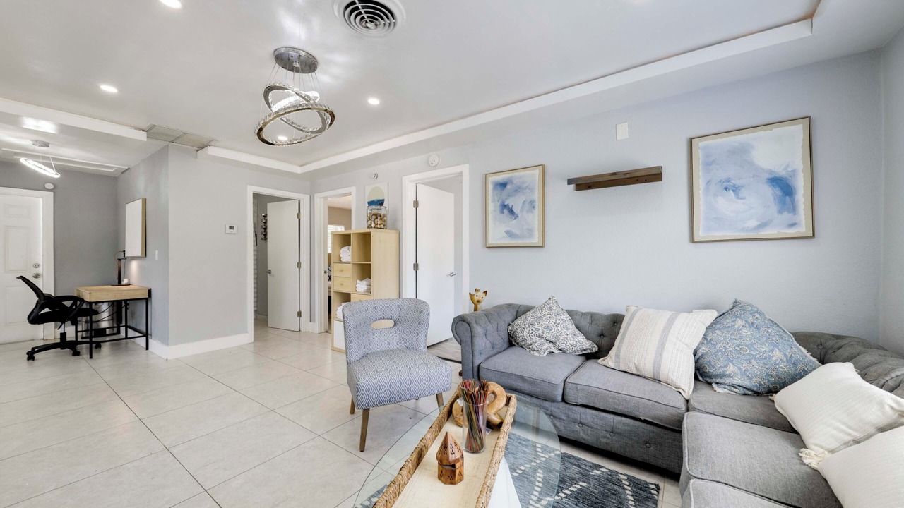Photo of Livingroom in Little Ranches