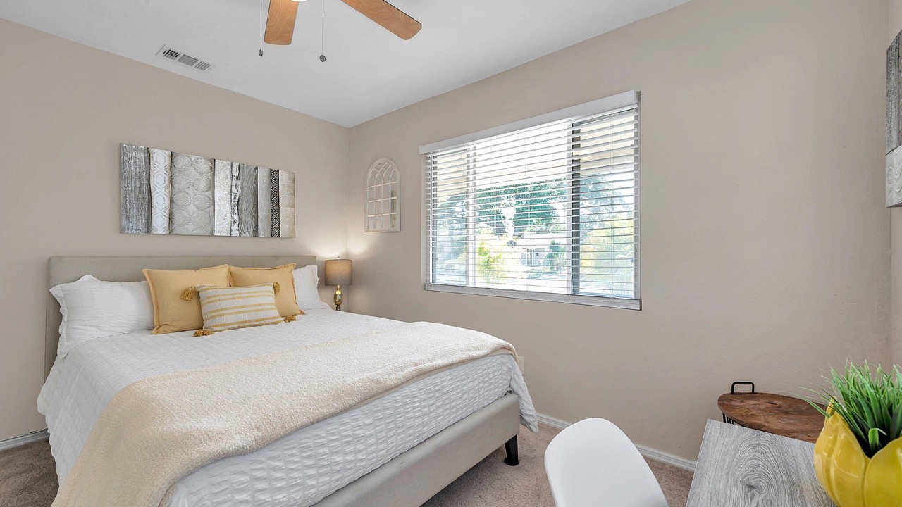 Photo of Bedroom in Bayview