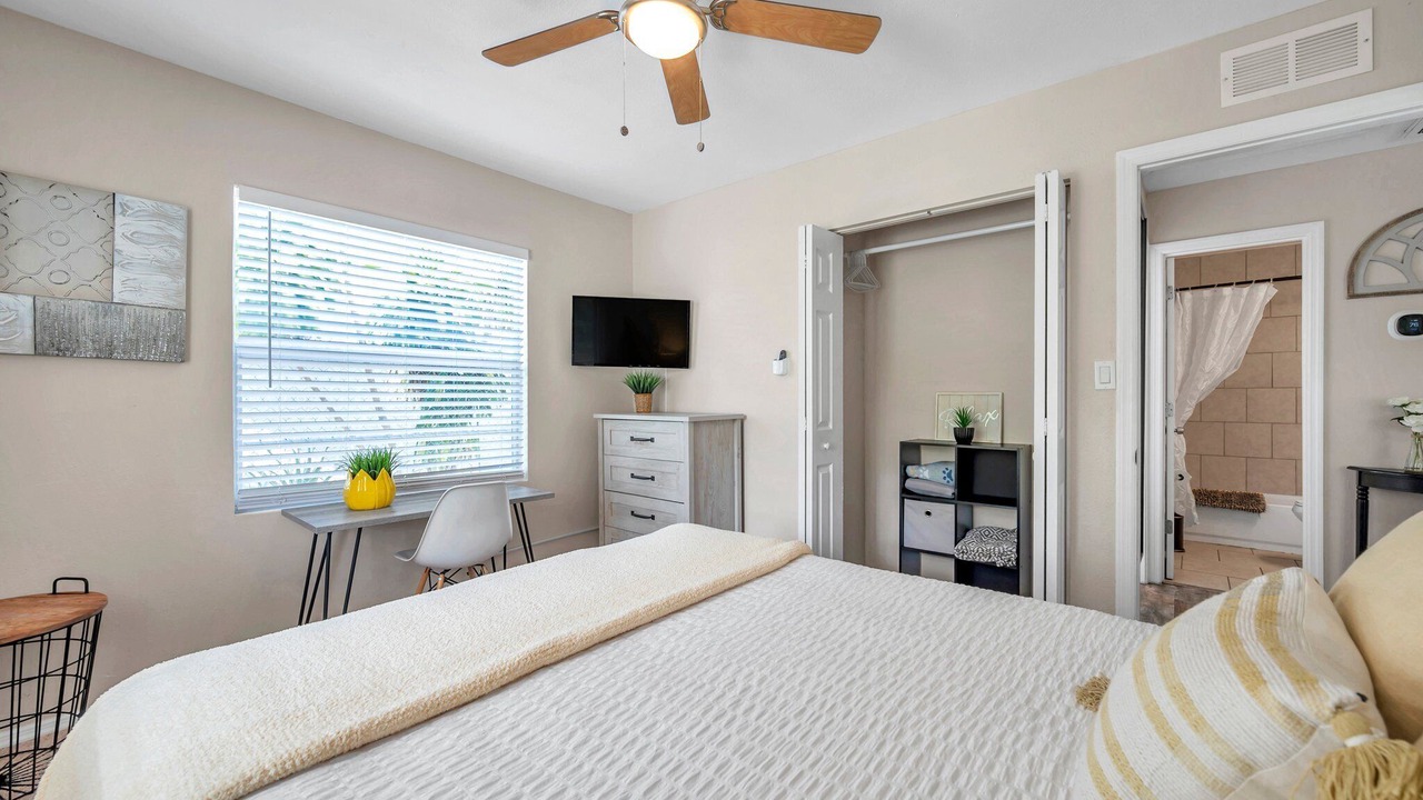 Photo of Bedroom in Bayview