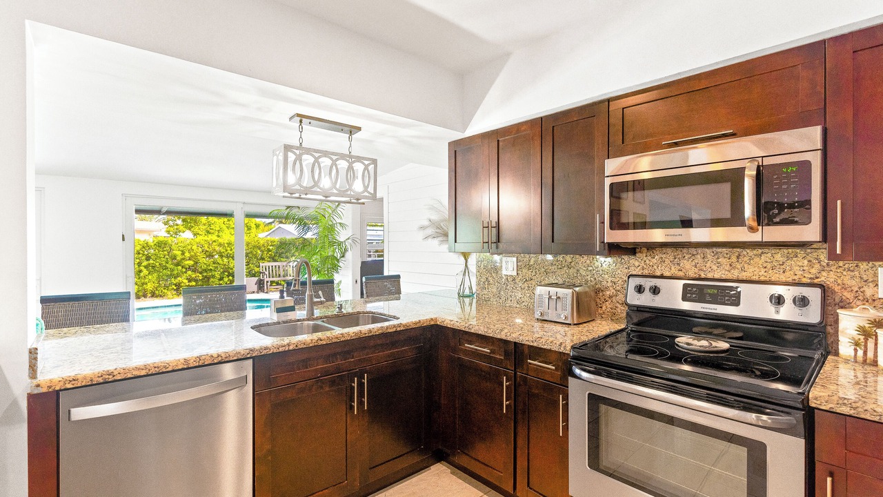 Photo of Kitchen in Cypress Lakes