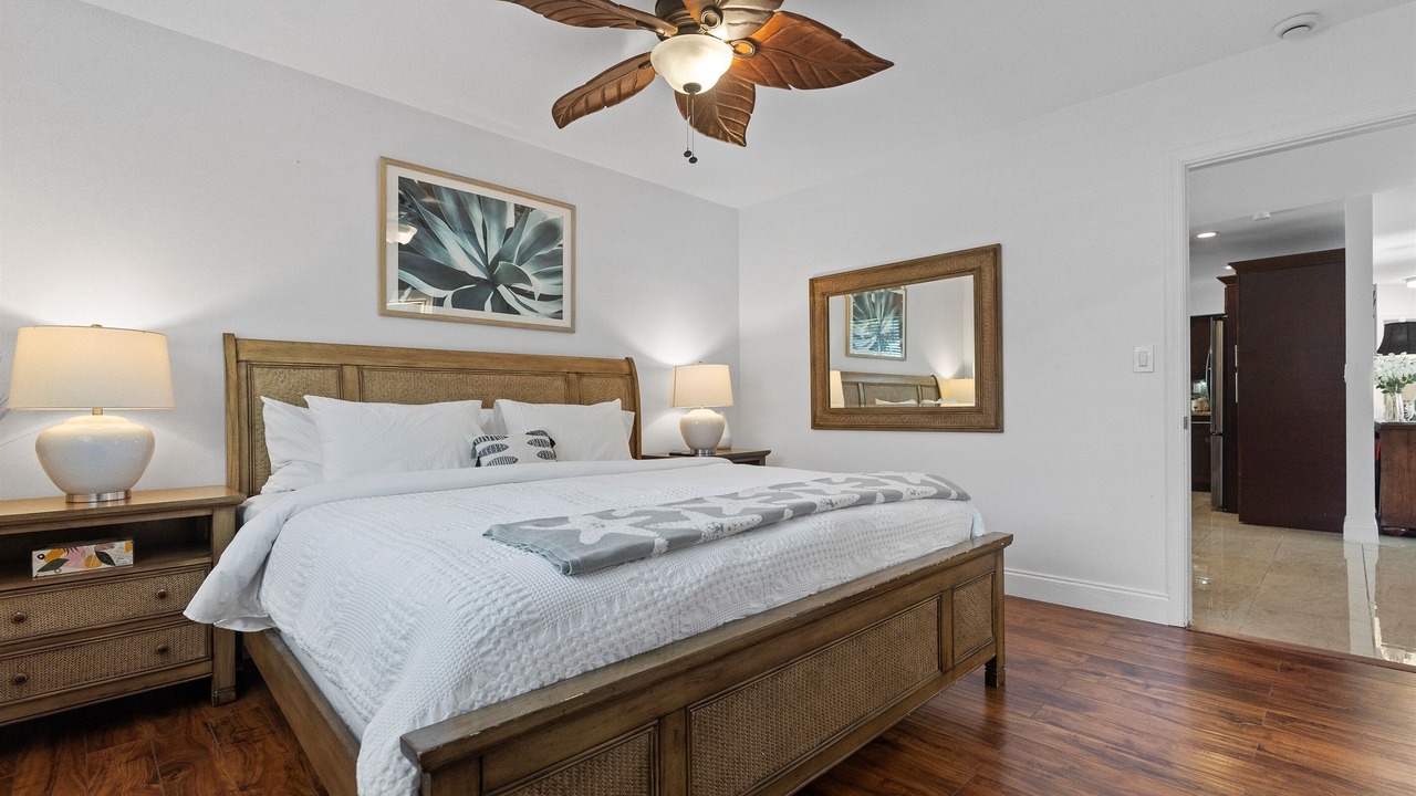Photo of Bedroom in Cypress Lakes