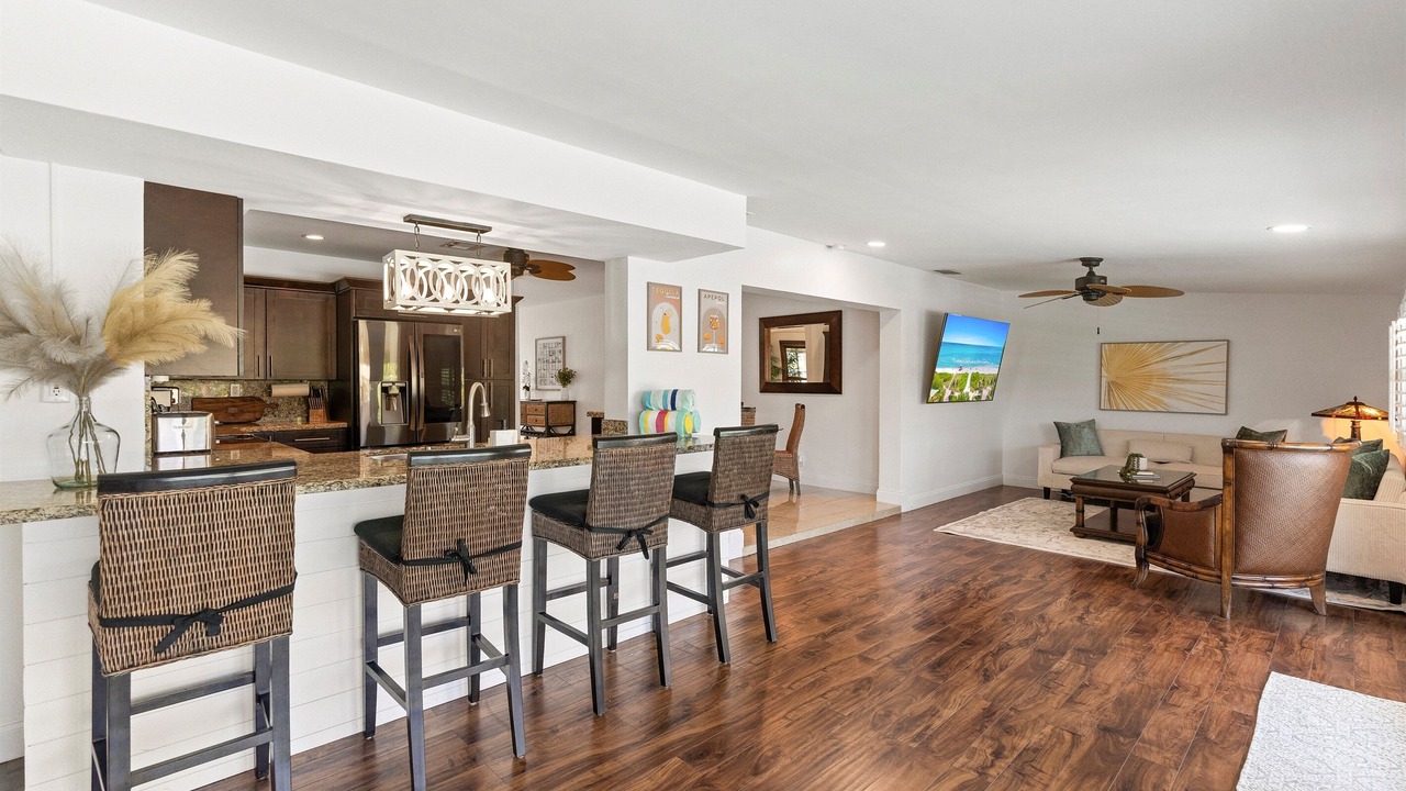 Photo of Livingroom in Cypress Lakes
