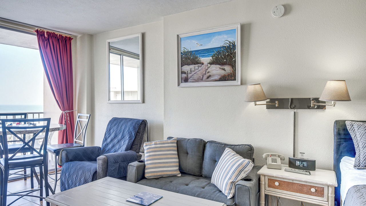 Photo of Livingroom in Bostwick Park