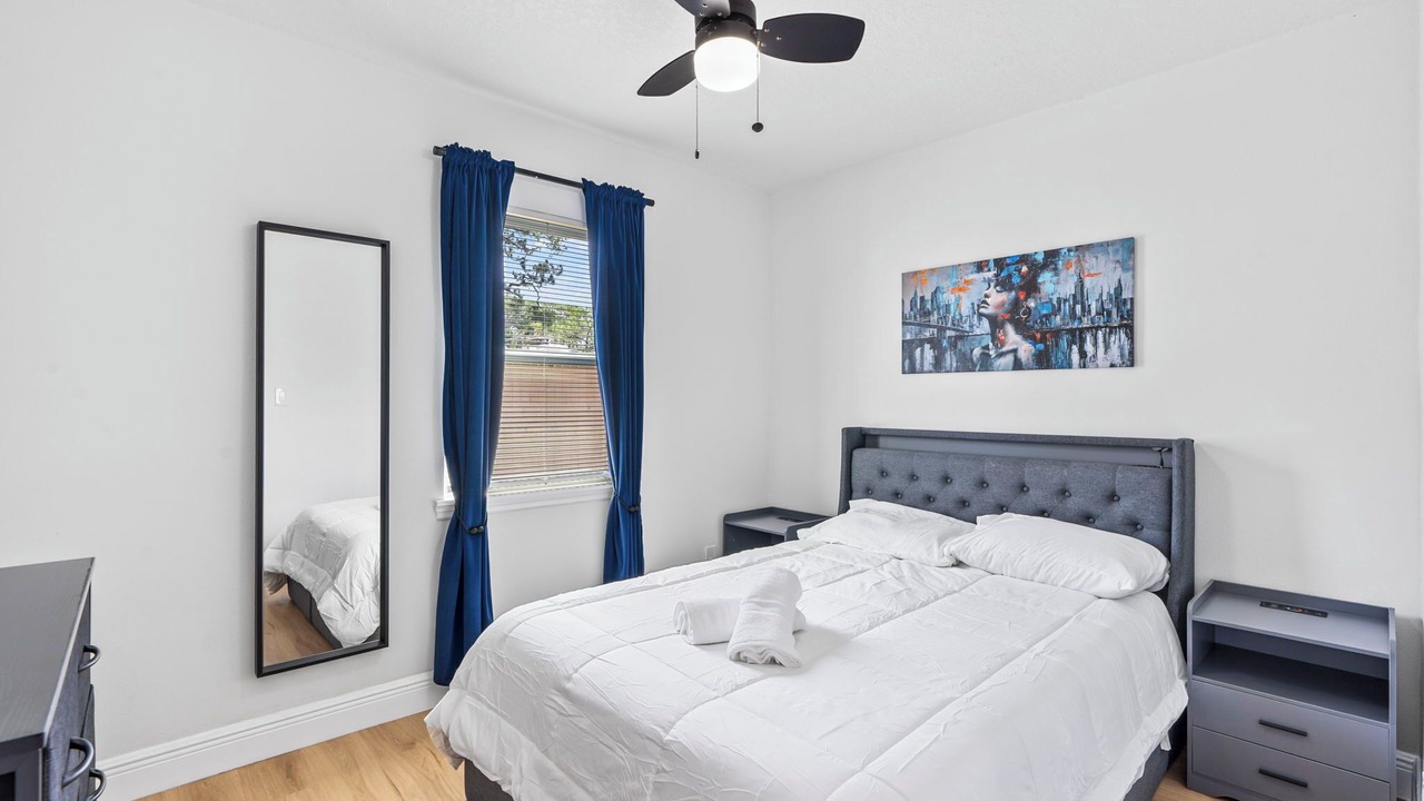 Photo of Bedroom in St. Petersburg - Clearwater