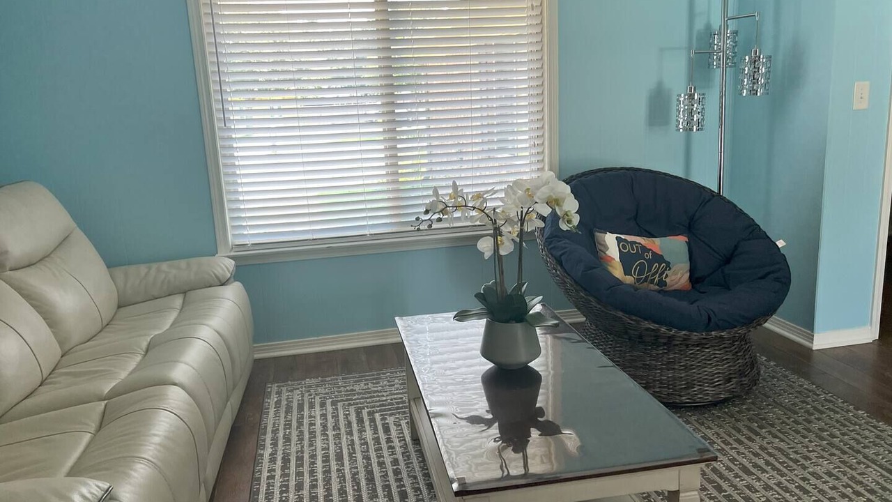 Photo of Livingroom in Northeast Pensacola