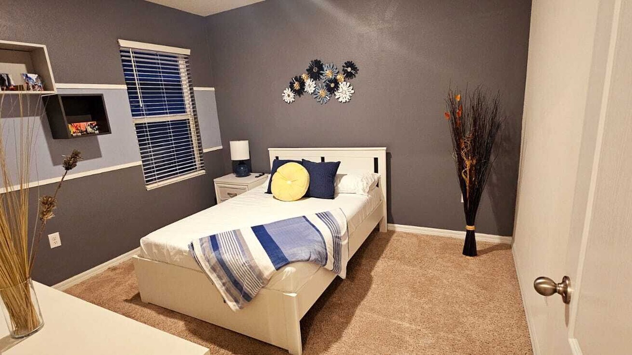 Photo of Bedroom in Lakeland